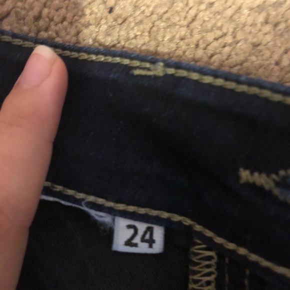 GUESS FLARED JEANS - Picture 3 of 4